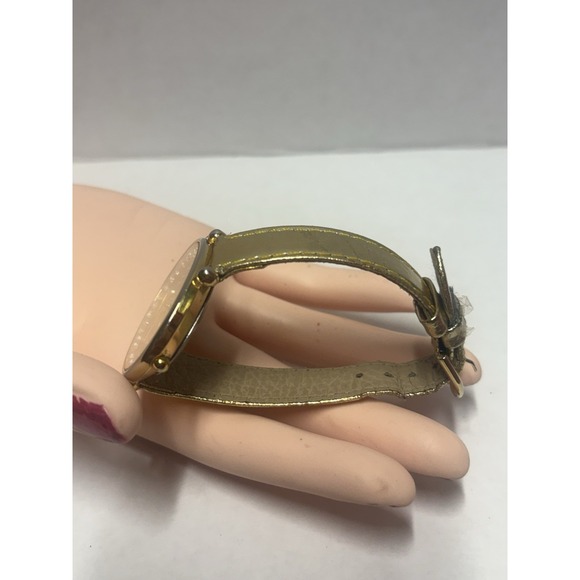 Watch Gold Tone Collezio Elegant Quartz Stainless Steel Back Needs Battery - Picture 10 of 12